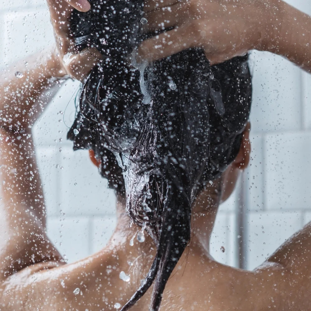 ПОДХРАНВАЩ ШАМПОАН с Розмарин, Кератин, Биотин и Екстракт от Колаген - 250ml